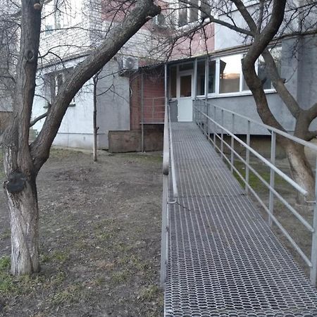 4-X Apartments Center Wi-Fi С 3-Мя Спальнями 95М2 Chernihiv Exterior photo