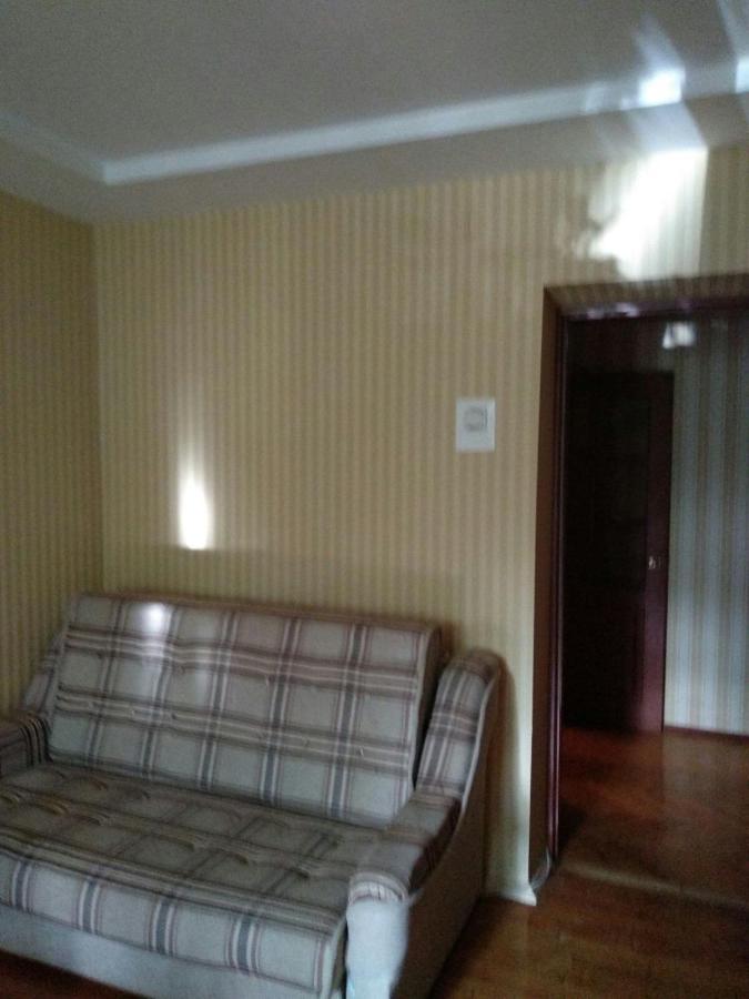4-X Apartments Center Wi-Fi С 3-Мя Спальнями 95М2 Chernihiv Exterior photo